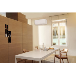 Multisplit 2x1 Daikin Sensira climatizando salón y dormitorio con una sola unidad exterior