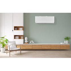 Aire acondicionado DAITSU Artic Pro DS-24KZ-2 instalado en salón moderno