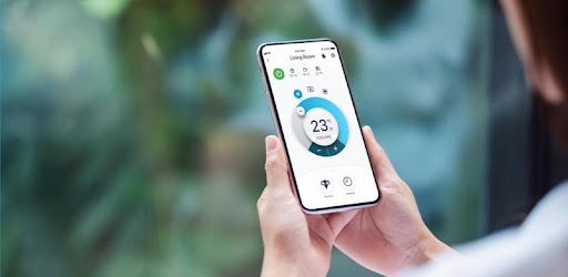 Una de las grandes ventajas de esta gama es que el control WiFi viene incluido de serie, por lo que no es necesario pedir un accesorio aparte. A través de la app Onecta, el usuario puede controlar el equipo desde el móvil o tablet, esté en casa o fuera.