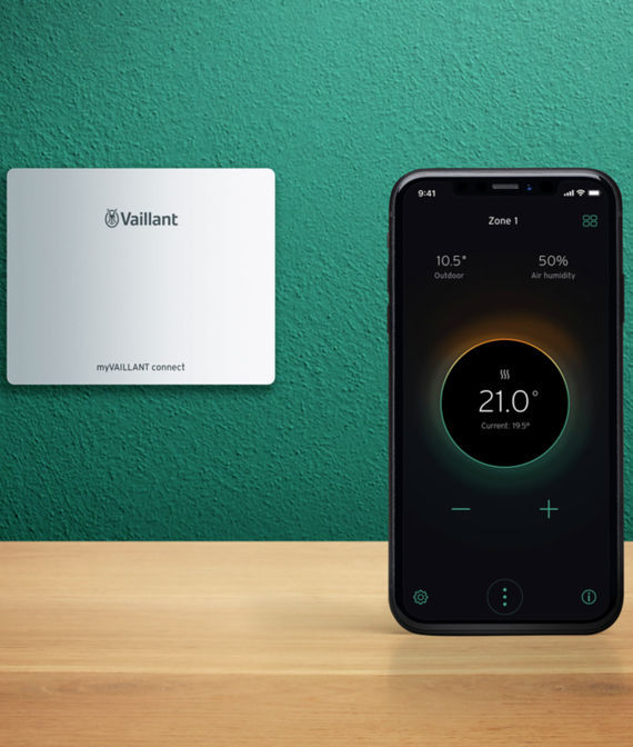 Si deseas llevar el control de tu sistema de calefacción al siguiente nivel, el sensoROOM Pure se puede complementar con el módulo de conectividad myVAILLANT connect (VR 940f).